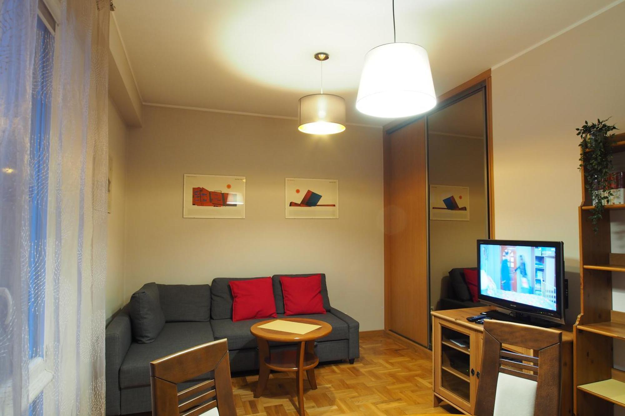 K2013 Astra Grand-tourist Apartment *